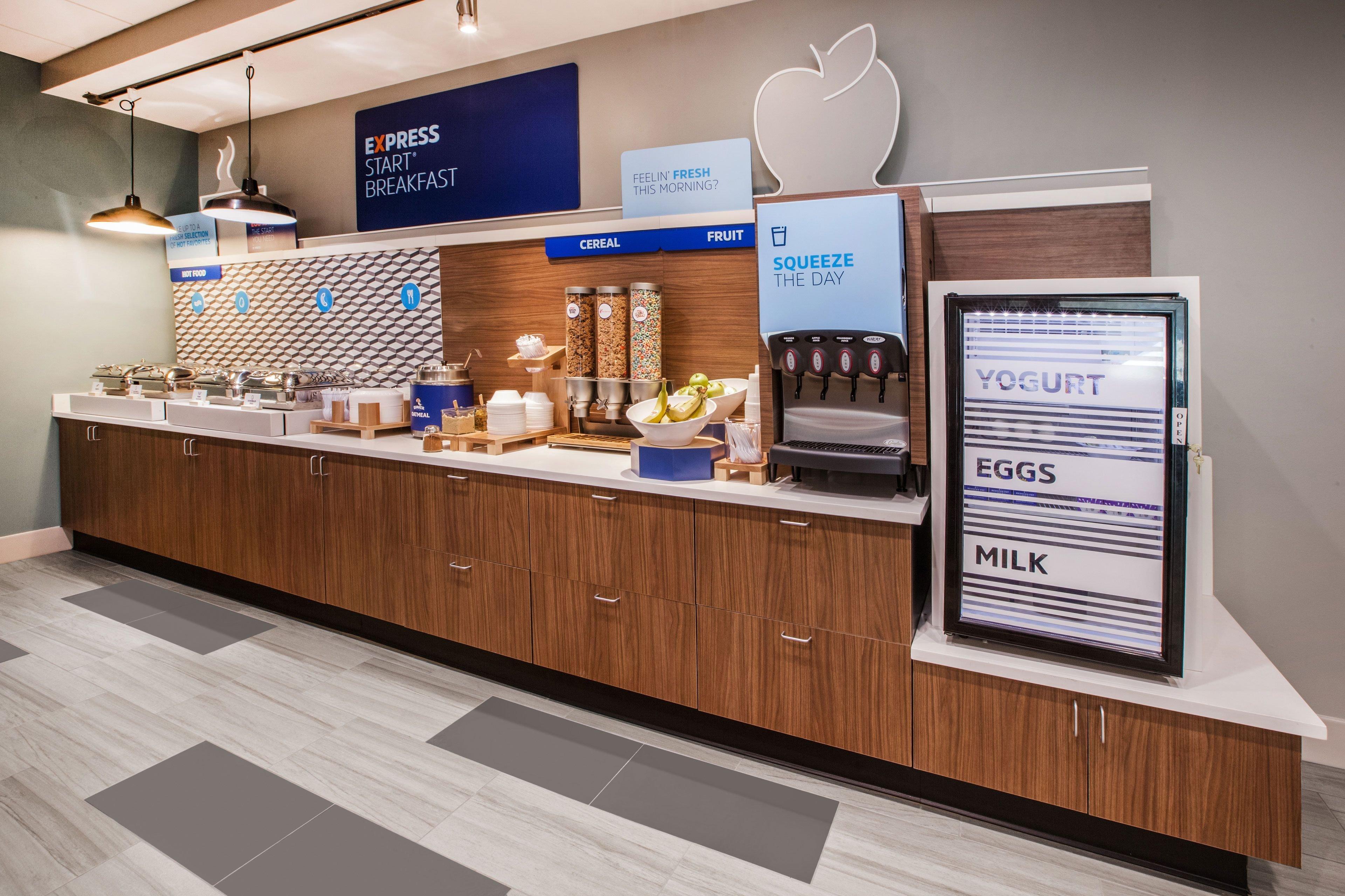 Express And Fairfield-north By Ihg Fairfield